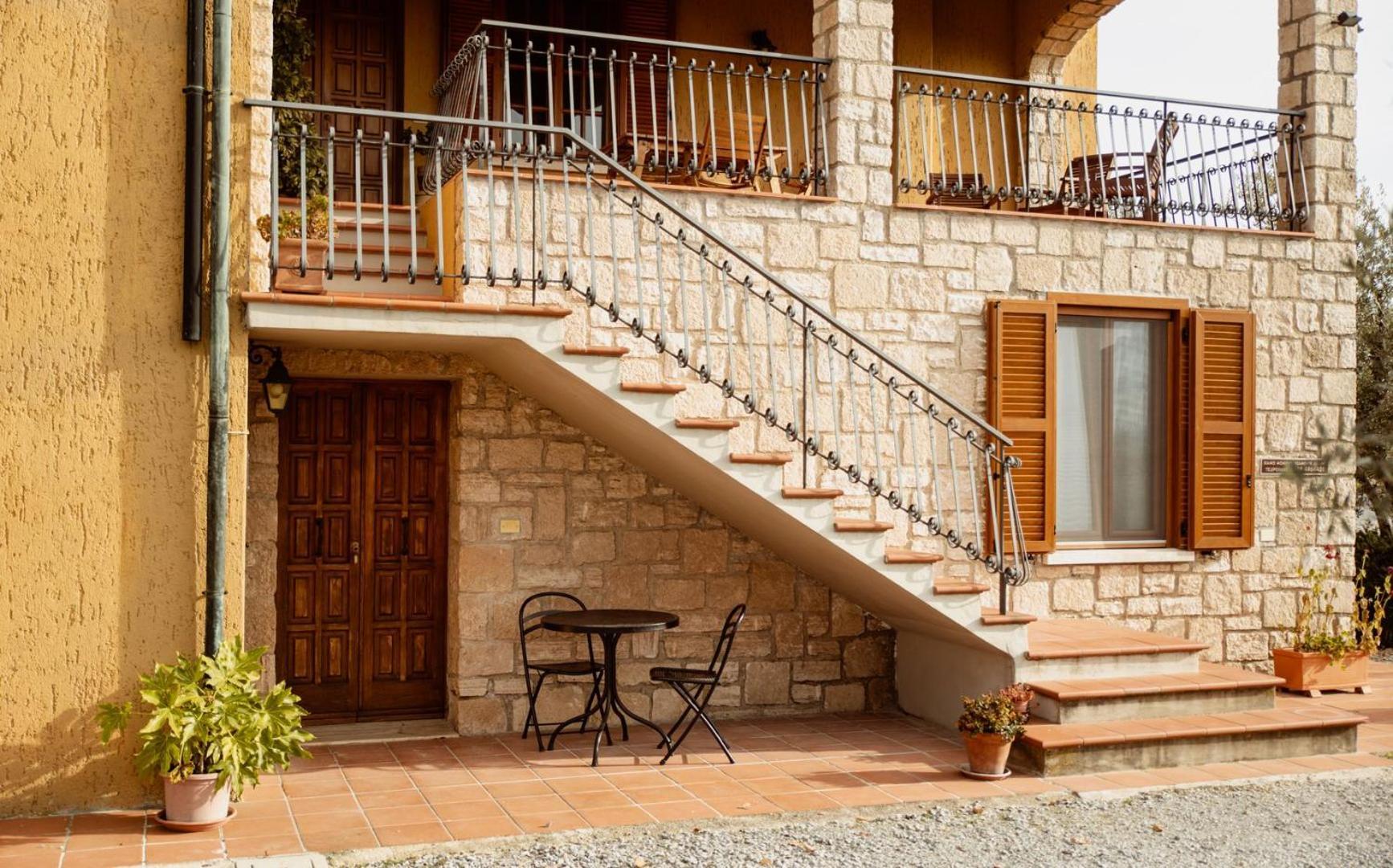 Agriturismo La Sede Di Carlo Saturnia Exterior foto